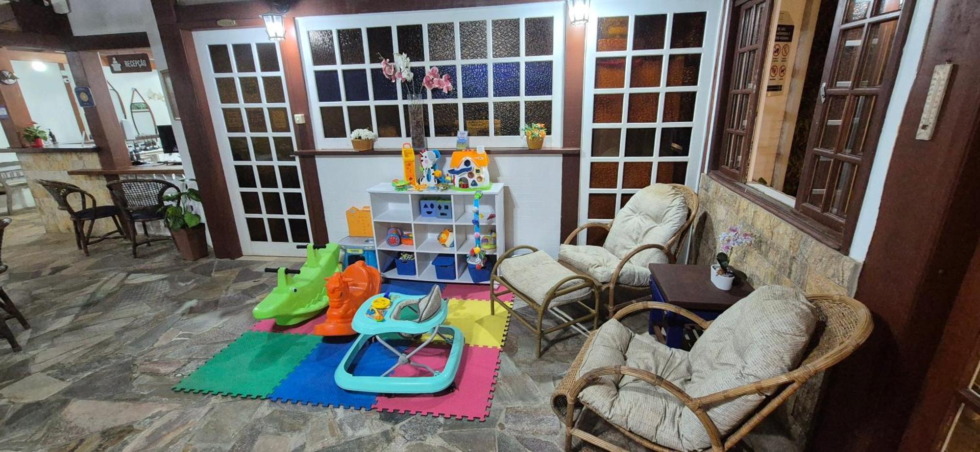Pris Hotel Barequecaba Bagian luar foto