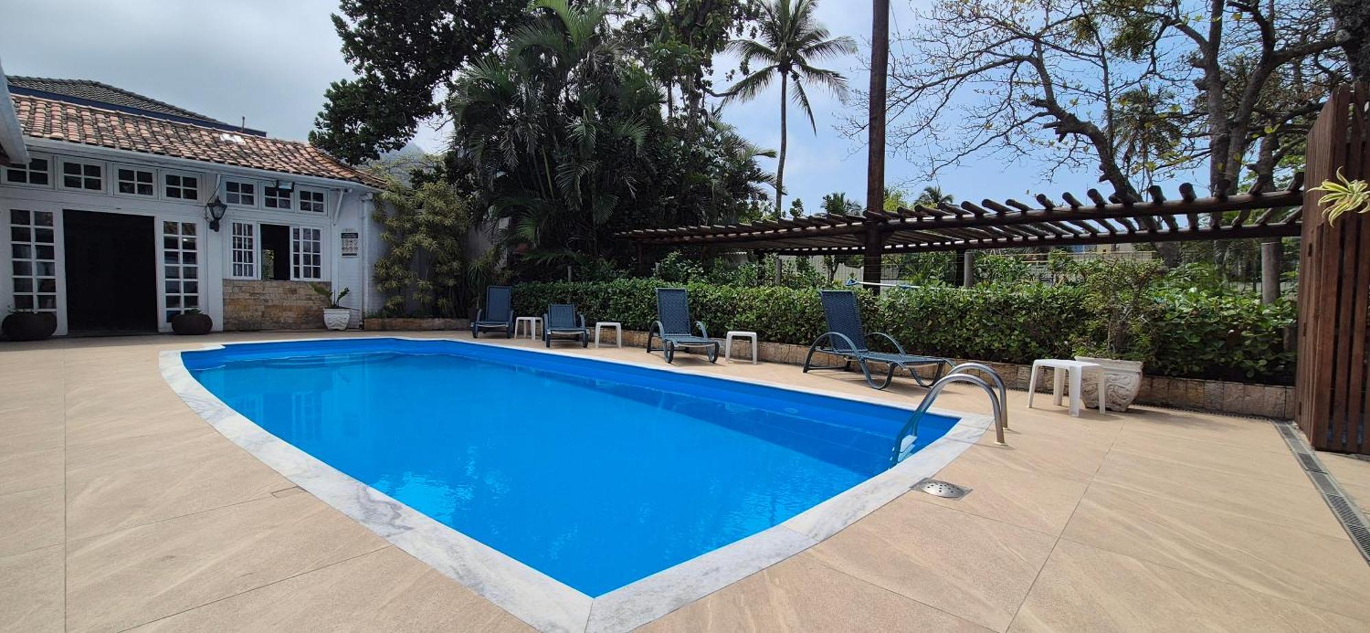 Pris Hotel Barequecaba Bagian luar foto